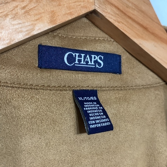 Chaps New Long Sleeve Faux Suede Button Down Shirt Size XL Color Fawn - Picture 3 of 5